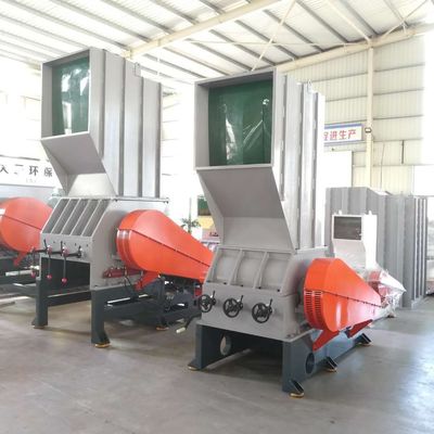 pedazo plástico de la hoja de 600m m Dia Shaft 600kg/H que recicla la máquina