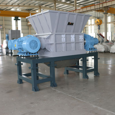 consumo de energía baja plástico de la máquina de la trituradora de residuos de la botella de 22kw 3000kg/H