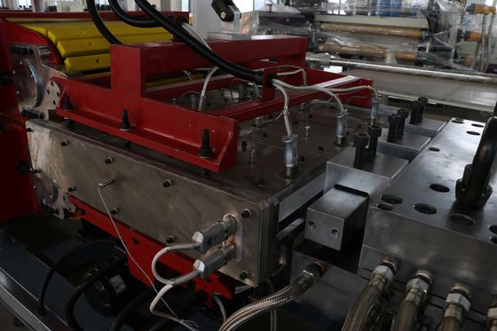 Líneas frías del PPS PPSU POM Engineer Plastic Sheet Extrusion de la OJEADA de la barra del empuje